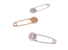 Load image into Gallery viewer, SMILE HEART EYED FACE PAVE SAFETY PIN
