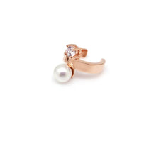 Load image into Gallery viewer, ISA PEARL STONE EAR CUFF
