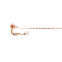 Load image into Gallery viewer, CELINE CURVE LONG CHAIN PEARL EARRING
