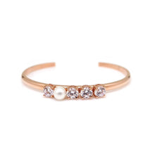 Load image into Gallery viewer, COCO PEARL STONE OPEN BANGLE
