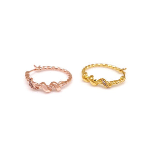 LOLA ROPE PAVED HOOP EARRING