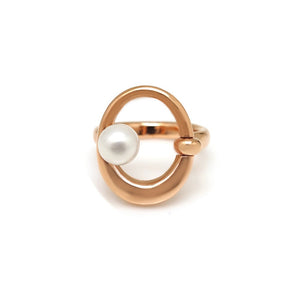 EGG OVAL PEARL RING